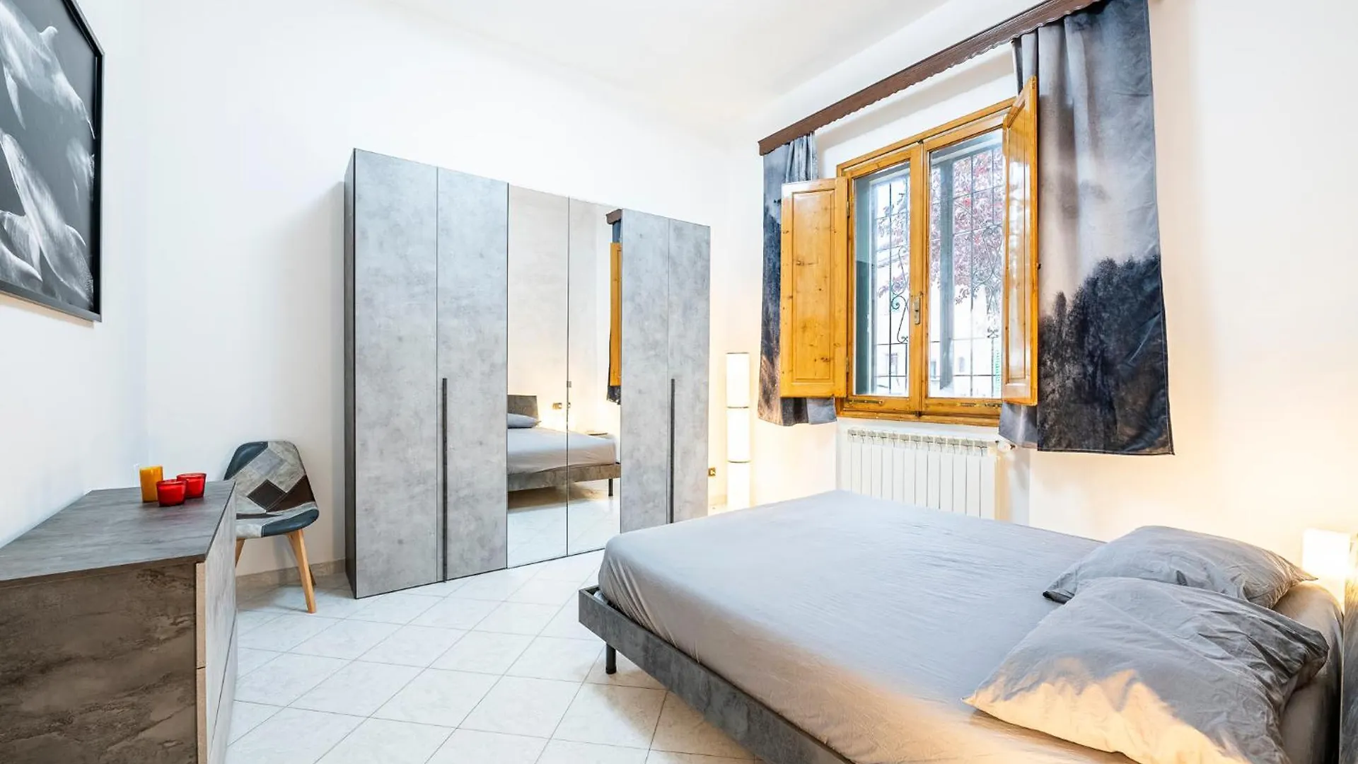 Guest house Camera 'Dolphin' - Eleganza E Tranquillita Hotel Florence